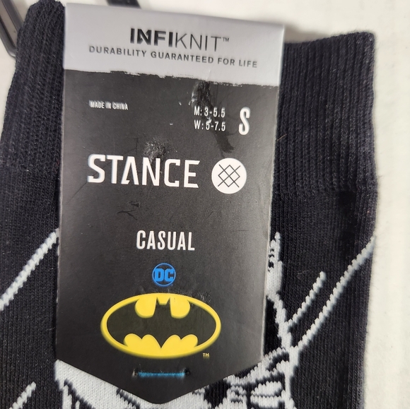 NWT Kid's The Batman Stance Crew Socks - Picture 3 of 10